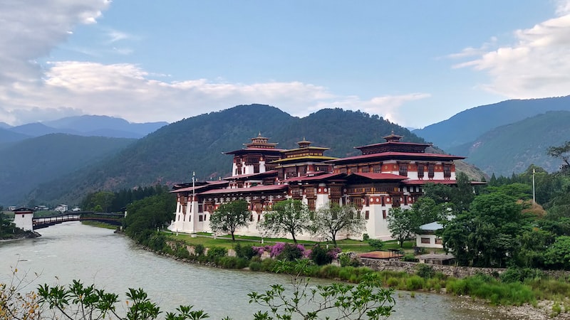Bhutan Vizesi İçin Gerekli Evraklar, Başvuru Süreci ve Vize Nereden Alınır?